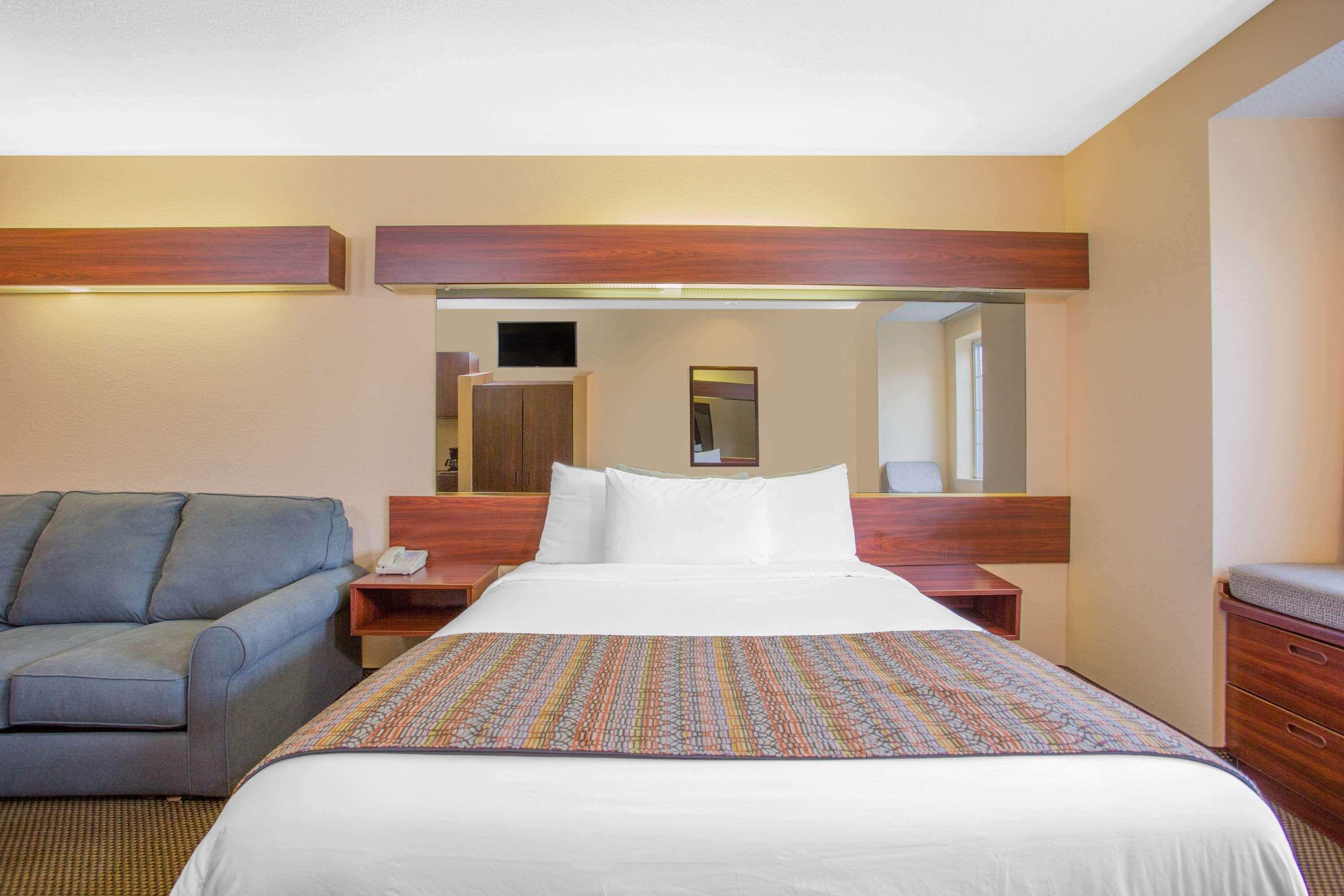 Microtel Inn & Suites By Wyndham Kannapolis/Concord Exteriör bild